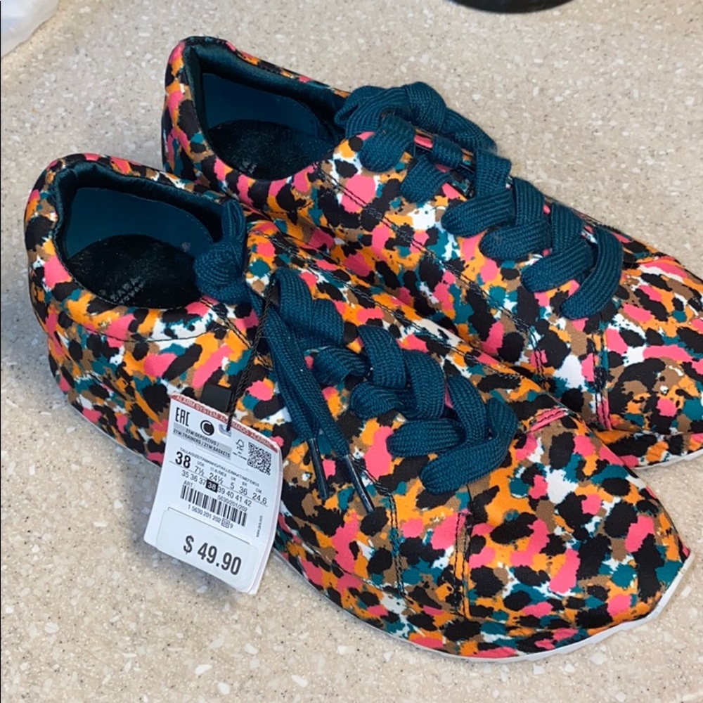 ZARA multi colored sneakers! Size 7.5